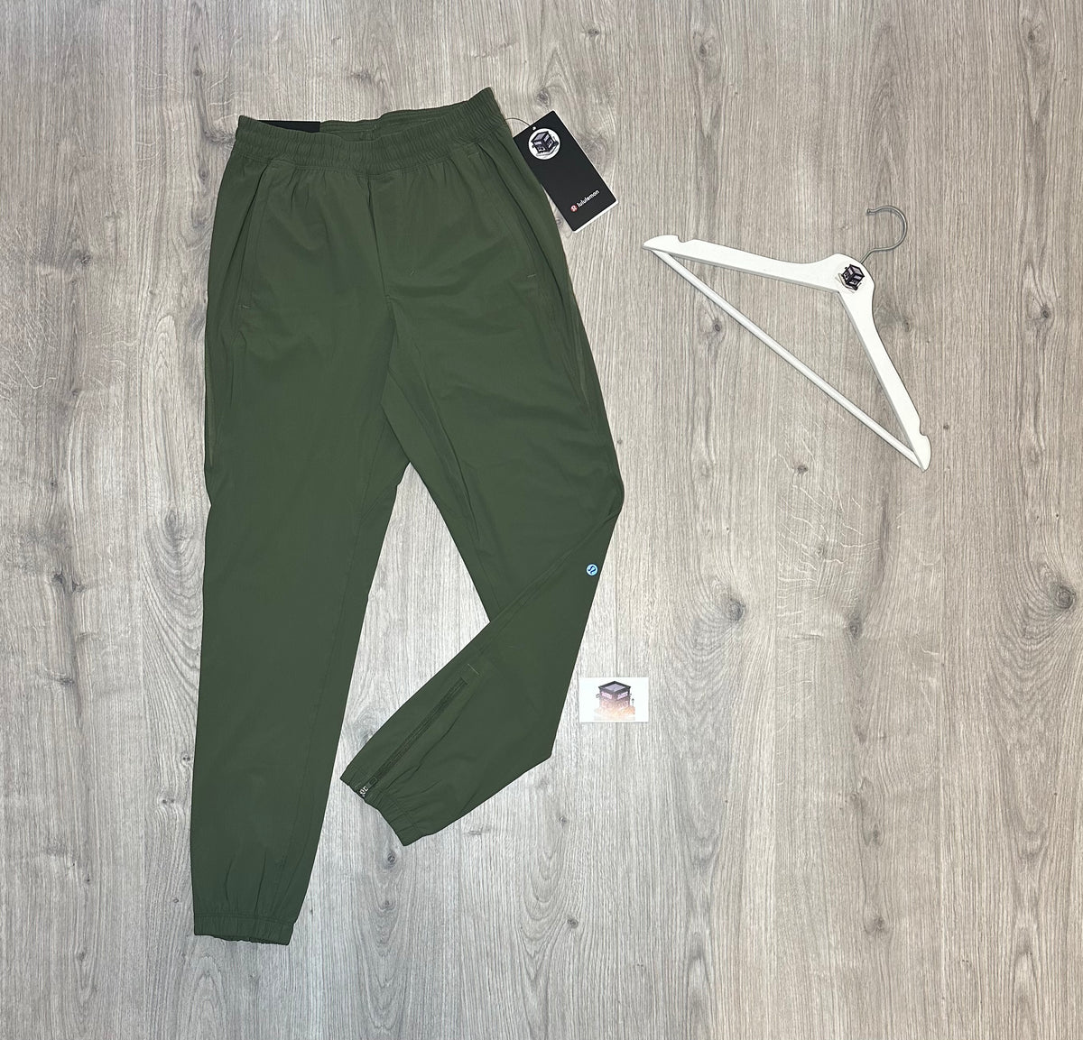 LULULEMON PACE BREAKER TRACKSUIT SASSY SAGE SIZE EXTRA SMALL