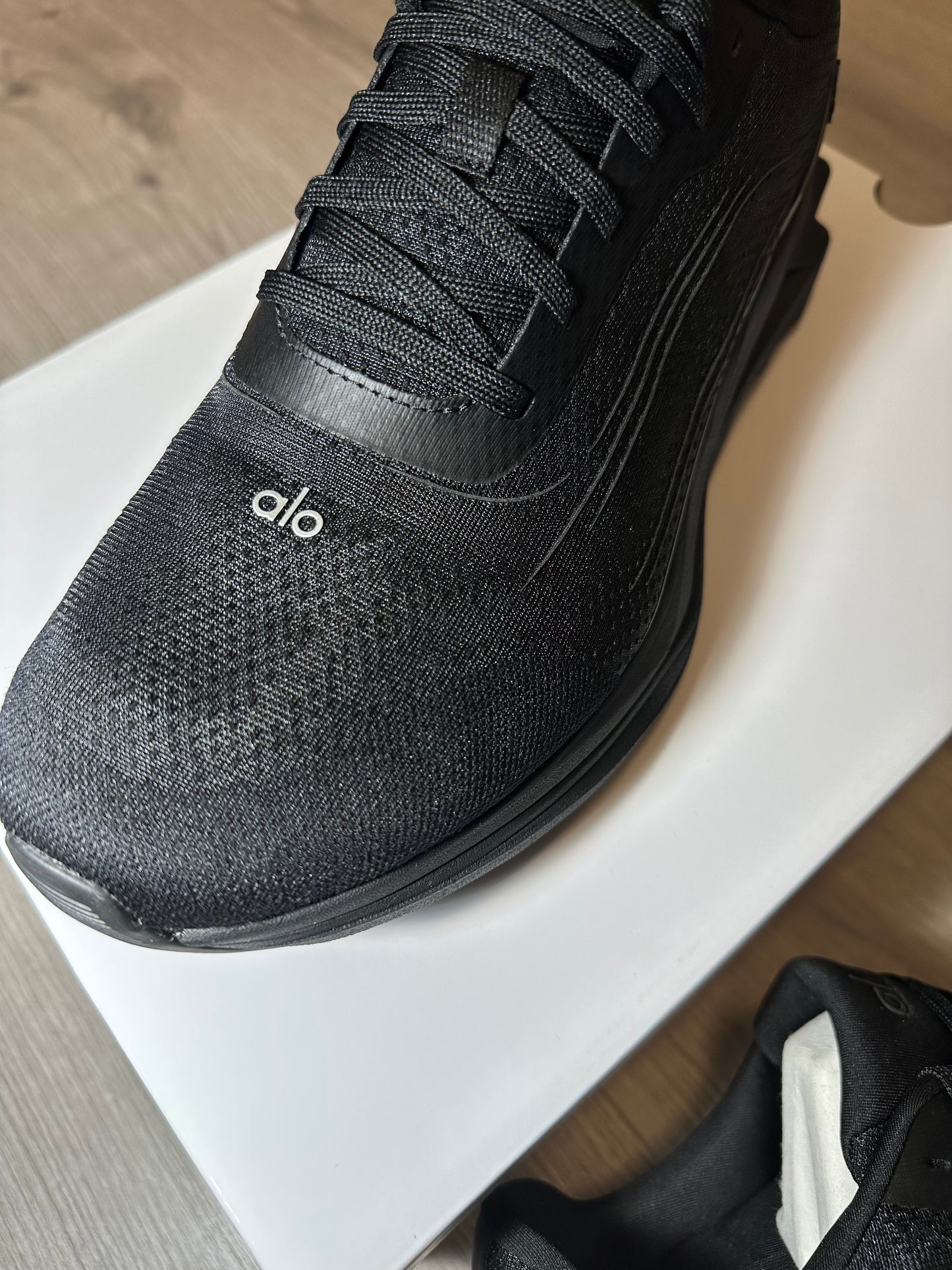 ALO RUNNERS BLACK