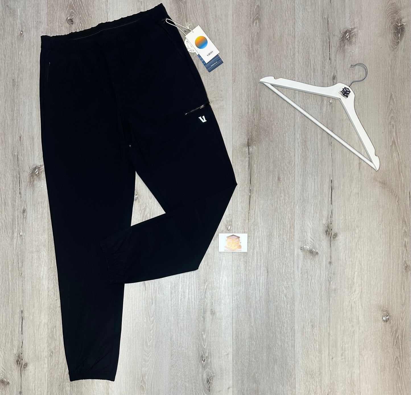VUORI TRAINER SHELL TRACKSUIT BLACK