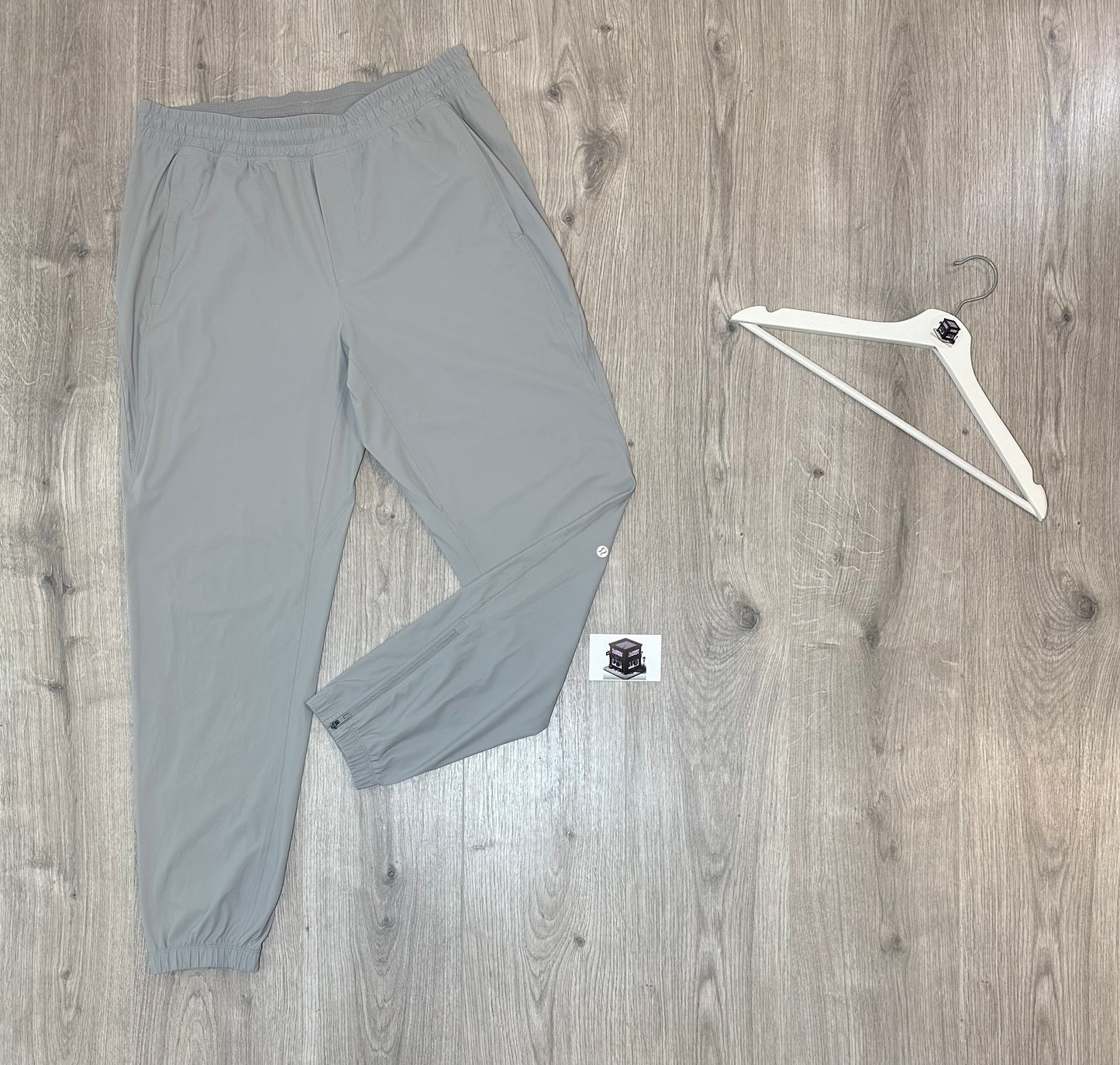 LULULEMON PACE BREAKER TRACKSUIT SILVER DROP SIZE LARGE