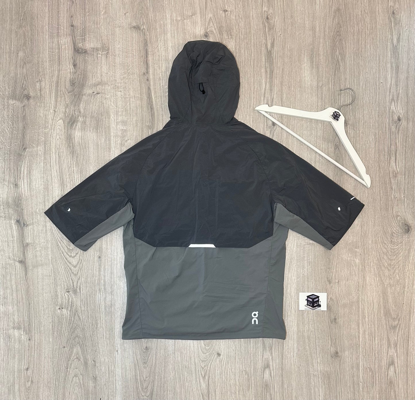 ON RUNNING 3-PIECE CORE SET GREY SIZE SMALL
