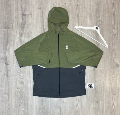 ON RUNNING CORE TRACKSUIT KHAKI SIZE LARGE