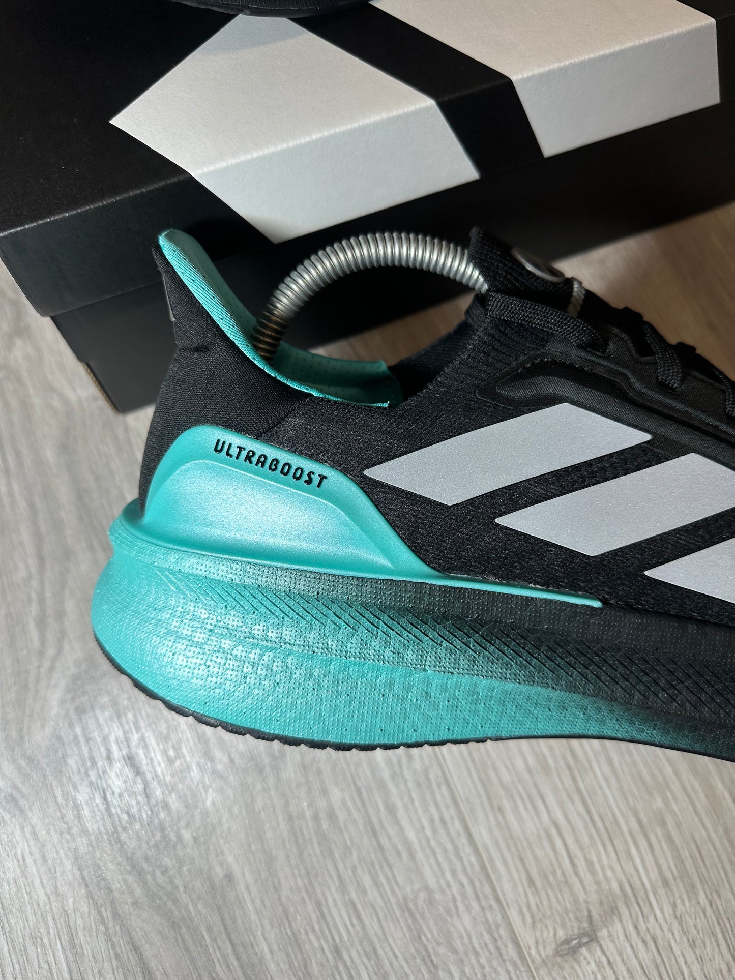 ADIDAS ULTRABOOST 5 MERCEDES AMG BLACK/TEAL