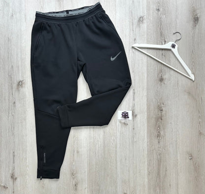 NIKE THERMA-FIT PRO TRACKSUIT BLACK SIZE LARGE