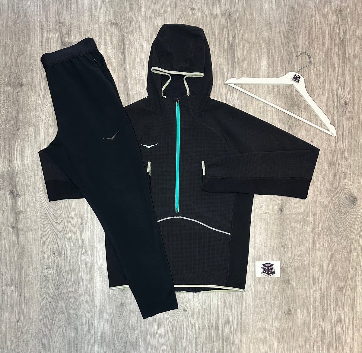 HOKA SKYGLOW TRACKSUIT BLACK SIZE EXTRA LARGE