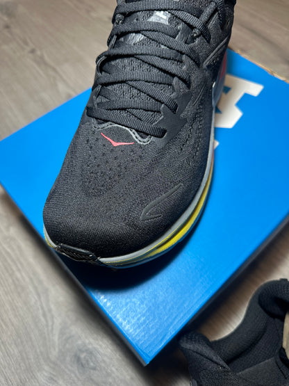 HOKA CLIFTON 10 BLACK