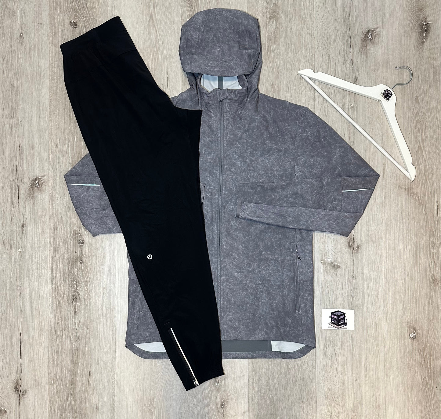 LULULEMON TRACKSUIT STONE GREY/BLACK SIZE MEDIUM