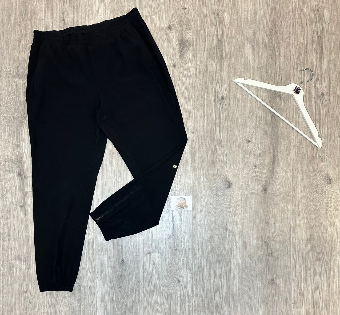 LULULEMON TRACKSUIT GREY/BLACK SIZE XL