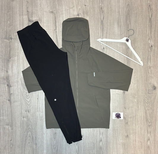 LULULEMON PACE BREAKER TRACKSUIT BEIGE/BLACK SIZE MEDIUM