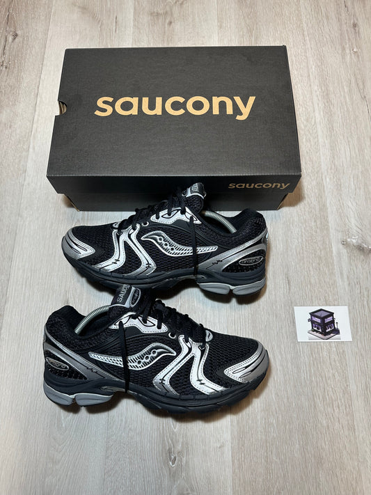 SAUCONY PROGRID TRIUMPH 4 BLACK/SILVER