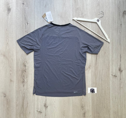 NIKE TRAIL DRI-FIT T-SHIRT GREY