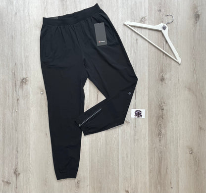LULULEMON TRACKSUIT BLACK