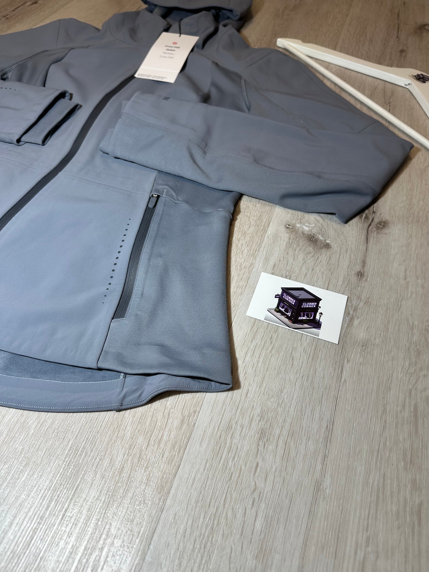 WOMEN’S LULULEMON CROSS CHILL SET GREY/BLACK