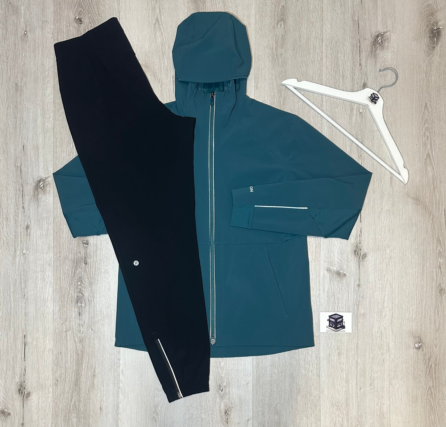 LULULEMON CROSS CHILL TRACKSUIT TEAL/BLACK SIZE MEDIUM