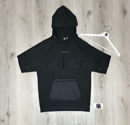 ON RUNNING TECH TRACKSUIT BLACK SIZE SMALL