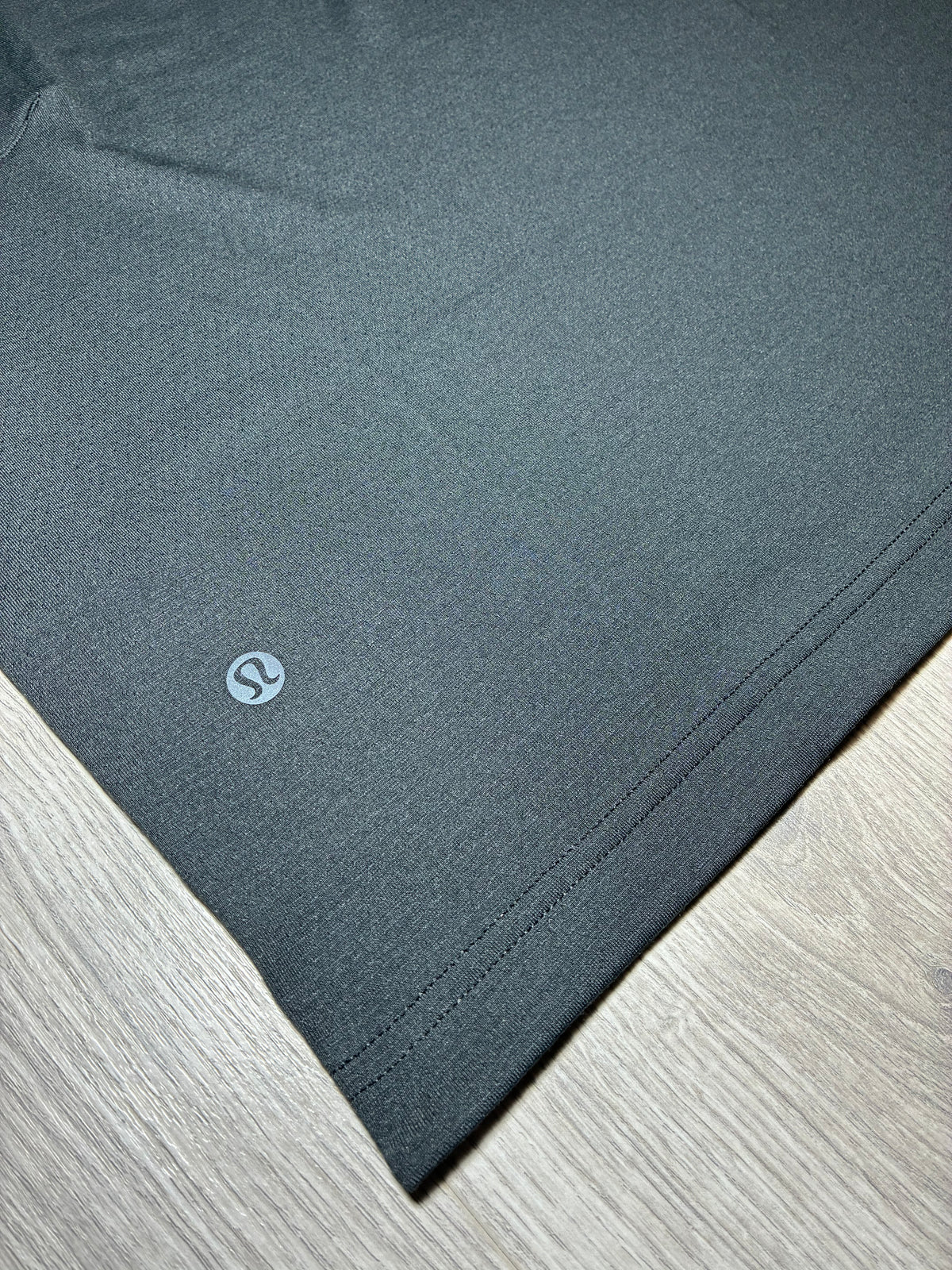 LULULEMON EASYSET TRAIN T-SHIRT BLACK