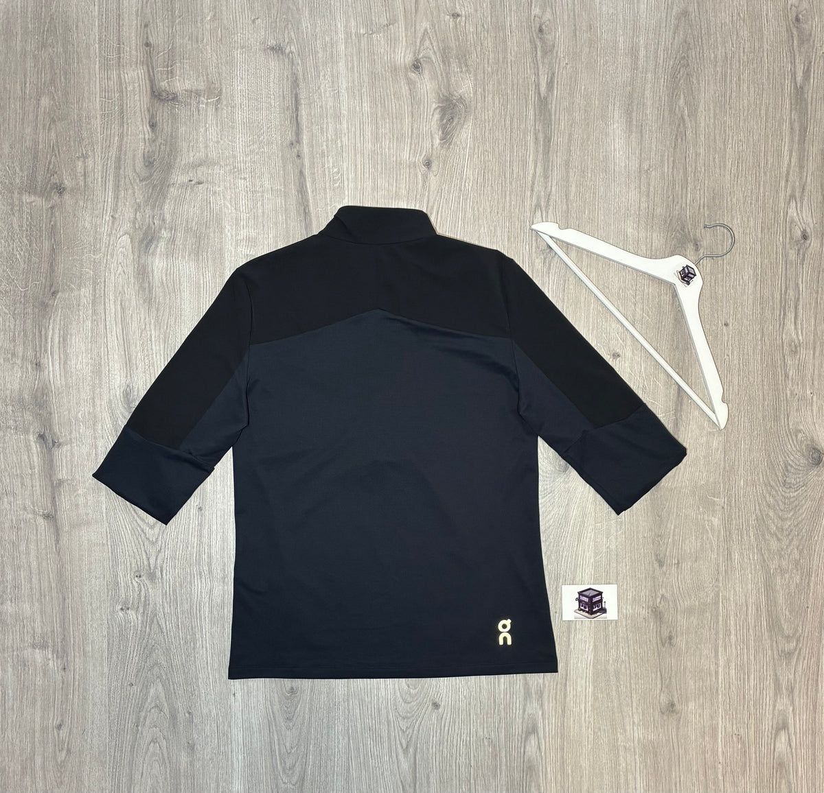 ON RUNNING TRACKSUIT BLACK/NAVY SIZE LARGE