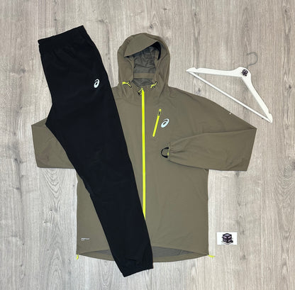 ASICS WATERPROOF FUJITRAIL TRACKSUIT PEPPER/BLACK SIZE LARGE