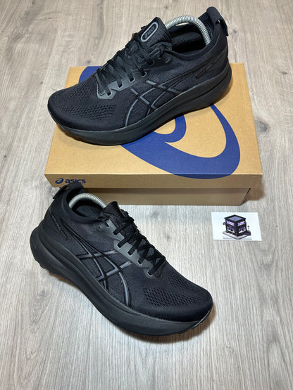 ASICS GEL-KAYANO 31 TRIPLE BLACK