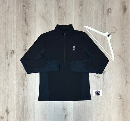 ON RUNNING TRACKSUIT BLACK/NAVY SIZE MEDIUM