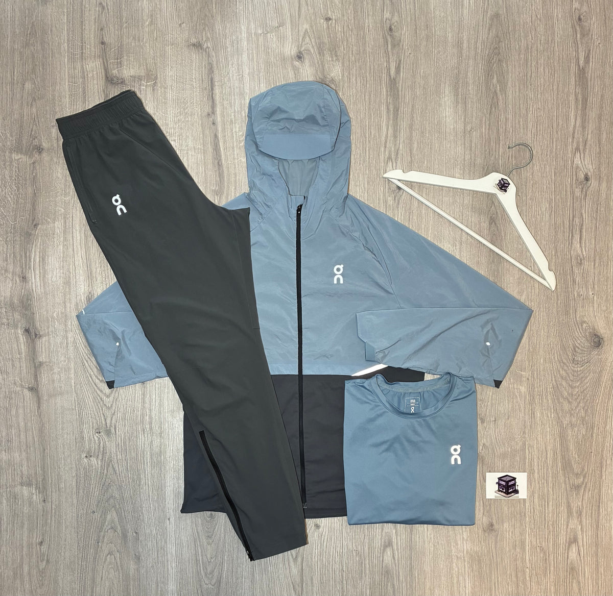 ON RUNNING 3-PIECE CORE TRACKSUIT BLUE/GREY SIZE SMALL