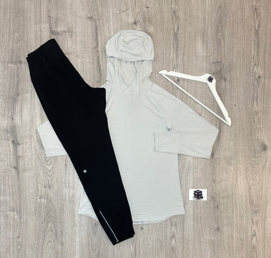 LULULEMON HOODIE TRACKSUIT WHITE/BLACK SIZE SMALL