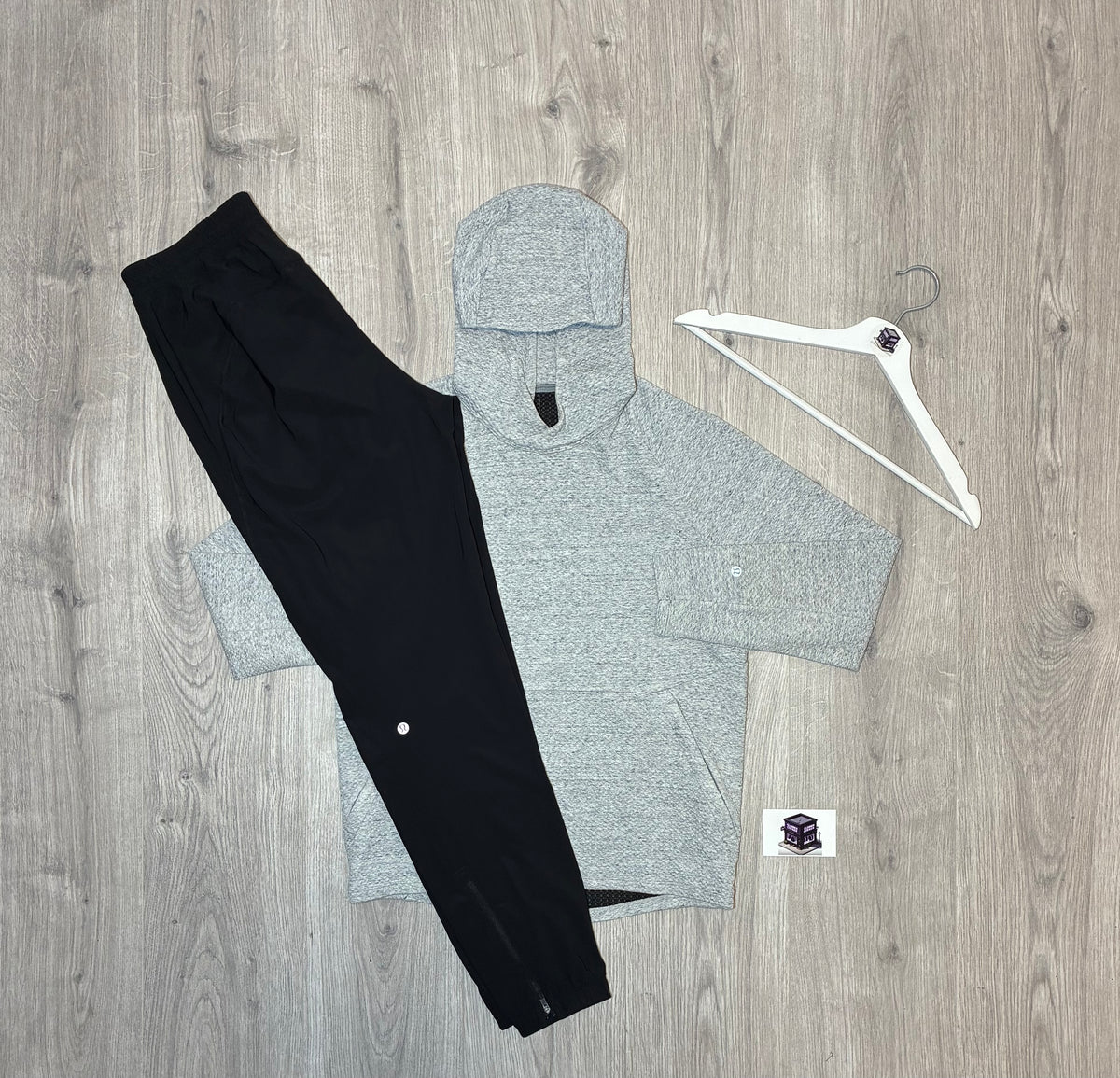 LULULEMON HOODIE TRACKSUIT LIGHT GREY/BLACK SIZE SMALL