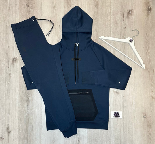 ON RUNNING TECH TRACKSUIT NAVY SIZE SMALL