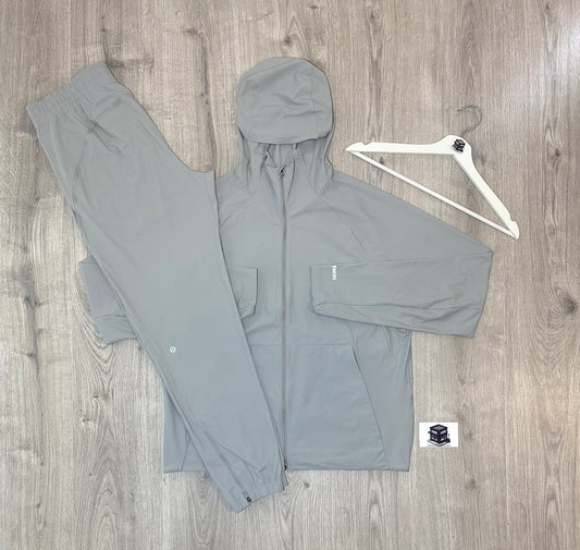 LULULEMON PACE BREAKER TRACKSUIT SILVER DROP SIZE LARGE