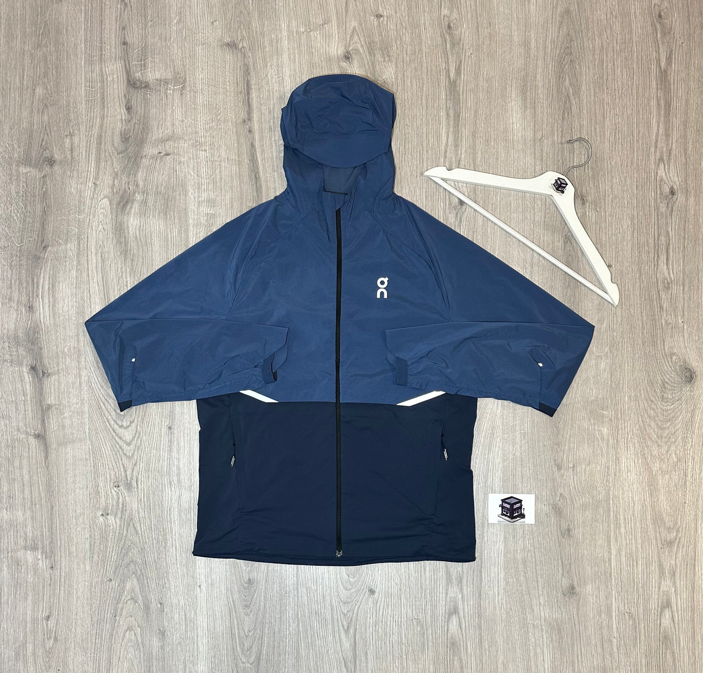 ON RUNNING CORE TRACKSUIT NAVY SIZE SMALL
