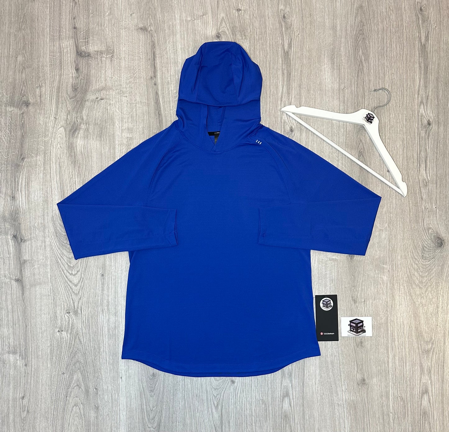 LULULEMON LICENSE TO TRAIN HOODIE BEACH BALL BLUE