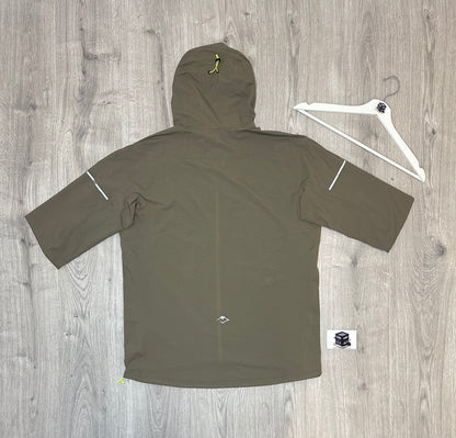 ASICS WATERPROOF FUJITRAIL TRACKSUIT PEPPER/BLACK SIZE LARGE