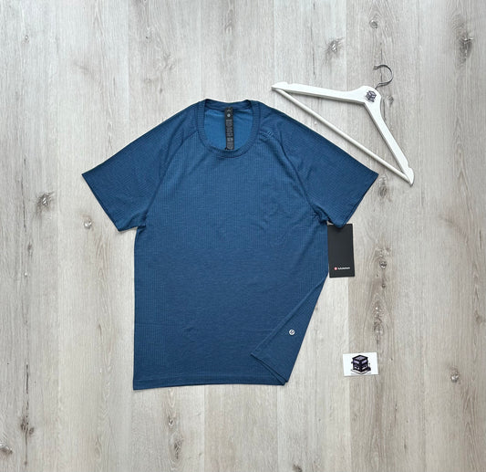 LULULEMON METAL VENT TECH SHORT-SLEEVE SHIRT CHALK BLUE/BLUE TWILL