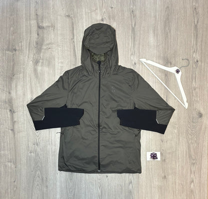 ON RUNNING TRACKSUIT KHAKI/BLACK SIZE MEDIUM