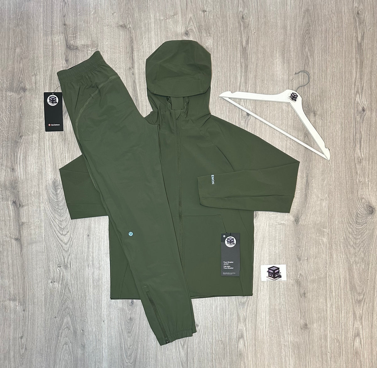 LULULEMON PACE BREAKER TRACKSUIT SASSY SAGE SIZE EXTRA SMALL