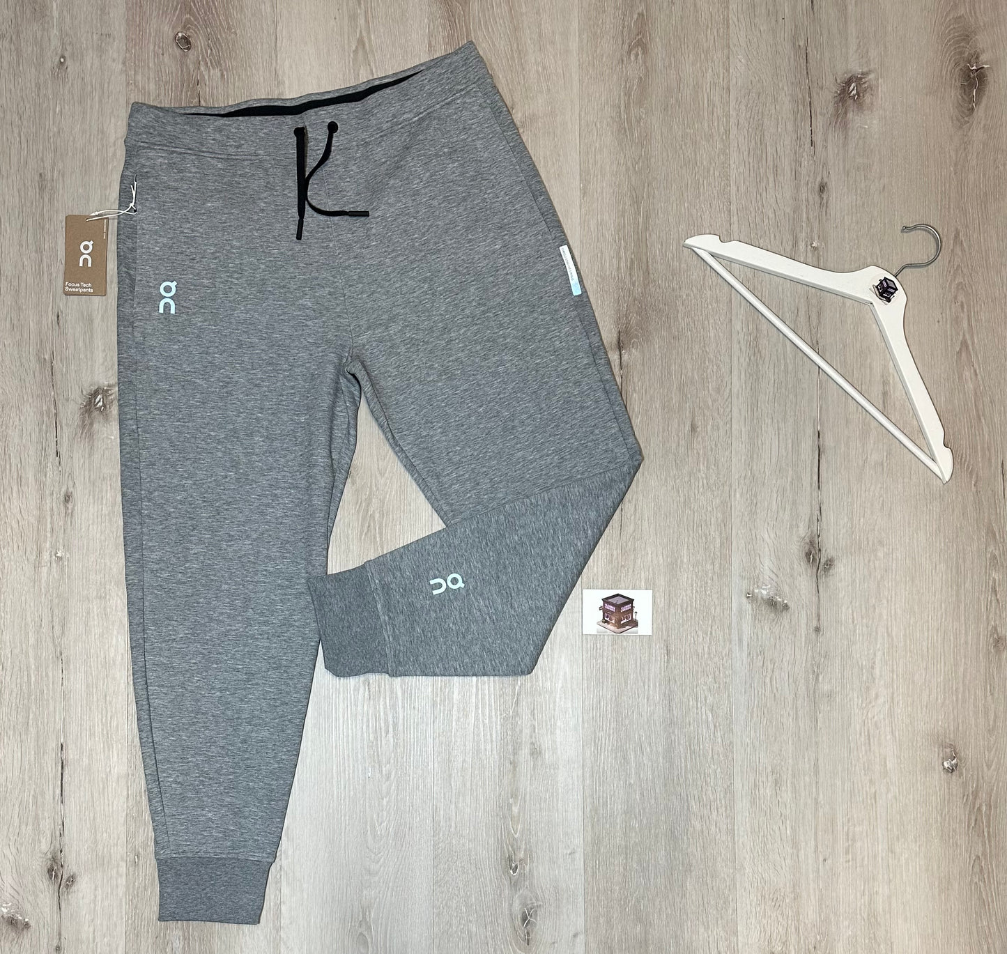 ON RUNNING FOCUS TECH TRACKSUIT STEEL GREY