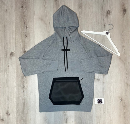 ON RUNNING TECH TRACKSUIT STEEL GREY SIZE SMALL PANTS & MEDIUM HOODIE