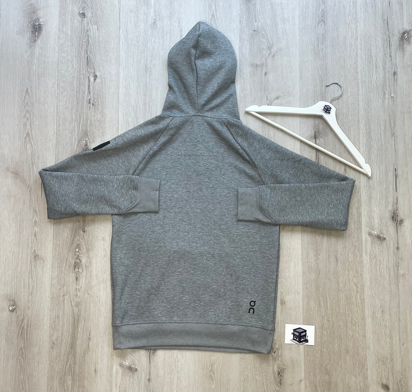 ON RUNNING TECH TRACKSUIT STEEL GREY