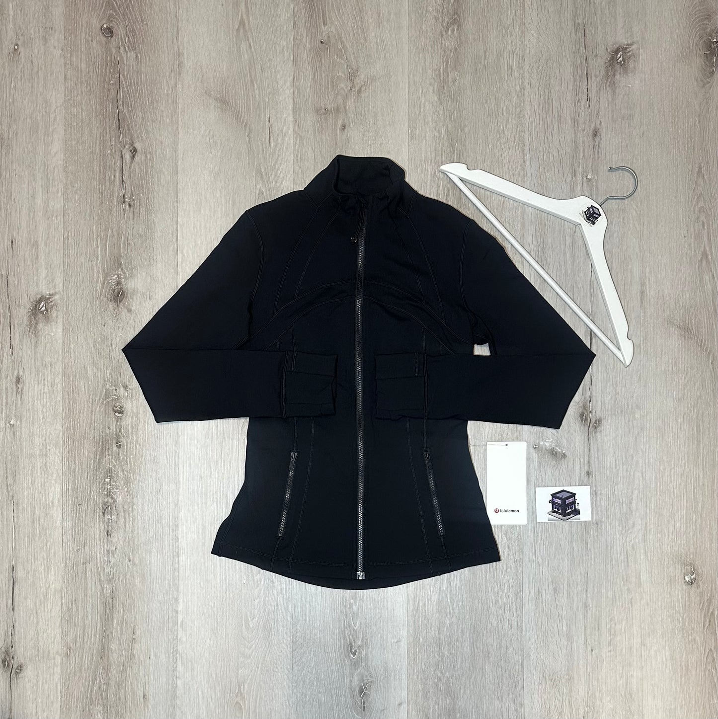 WOMEN’S LULULEMON DEFINE LUON BLACK SET