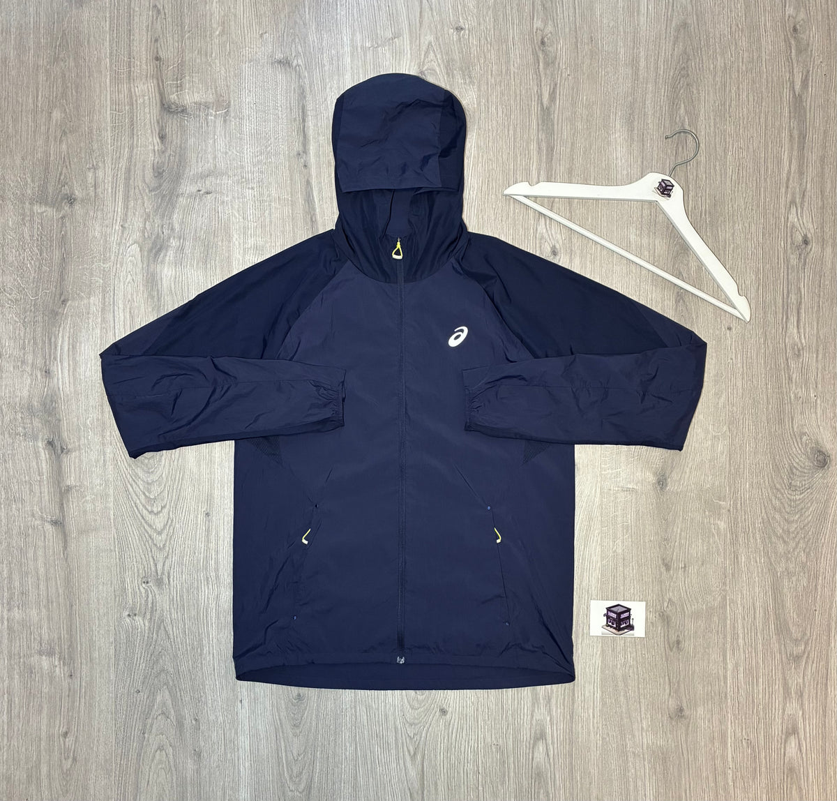 ASICS LITE SHOW TRACKSUIT NAVY SIZE MEDIUM JACKET & LARGE PANTS