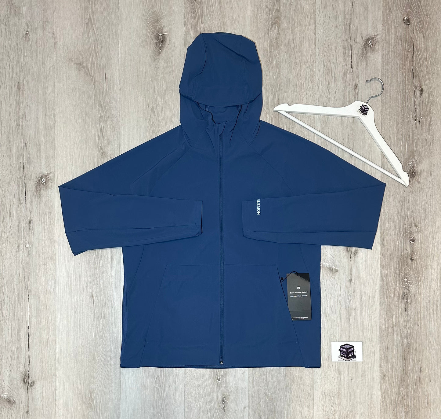 LULULEMON PACE BREAKER JACKET BLUE TWILL