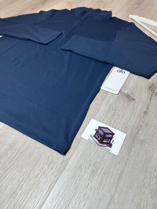 ALO CONQUER 1/4 ZIP REFORM LONG SLEAVE NAVY