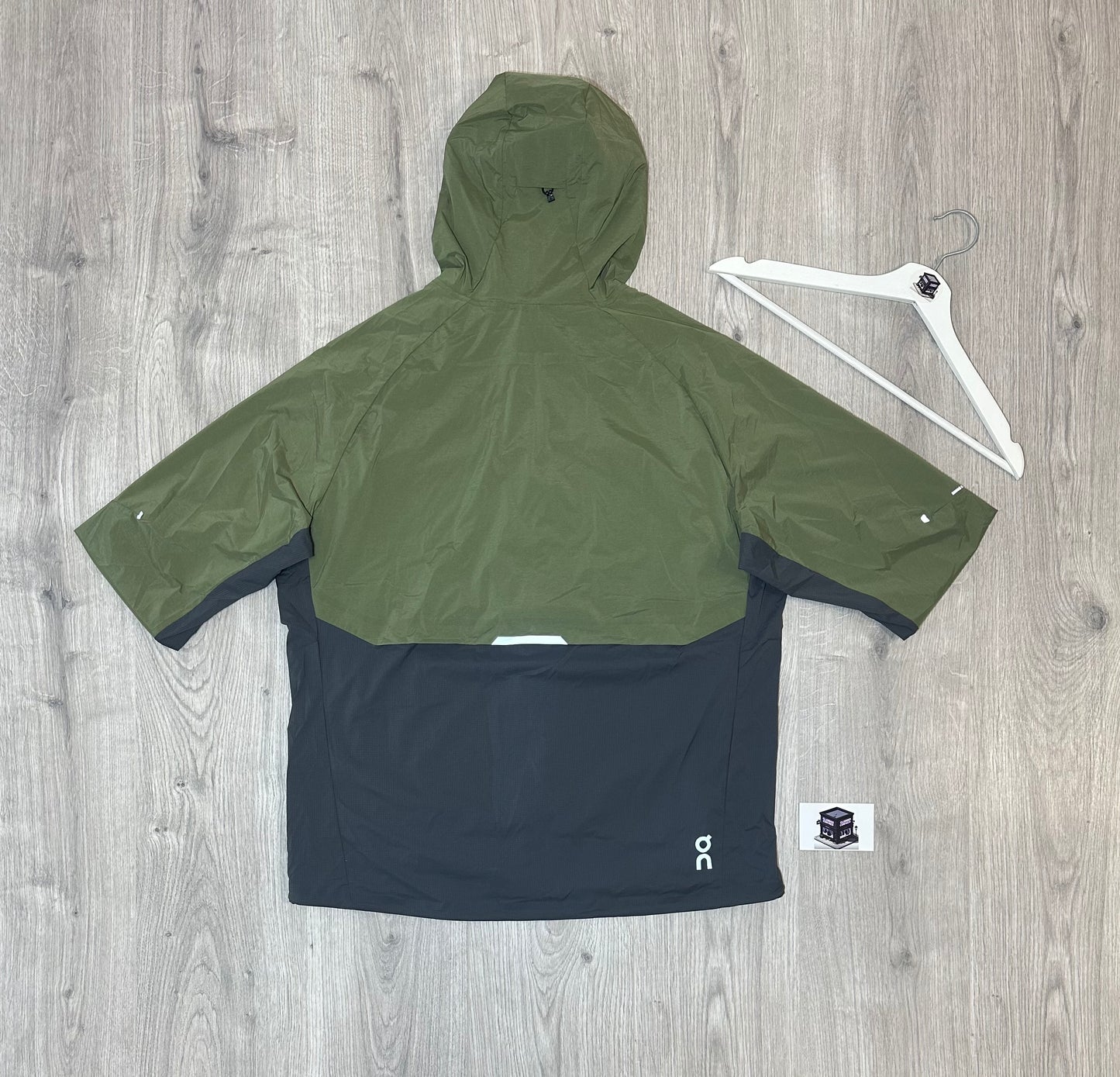 ON RUNNING CORE TRACKSUIT KHAKI SIZE LARGE