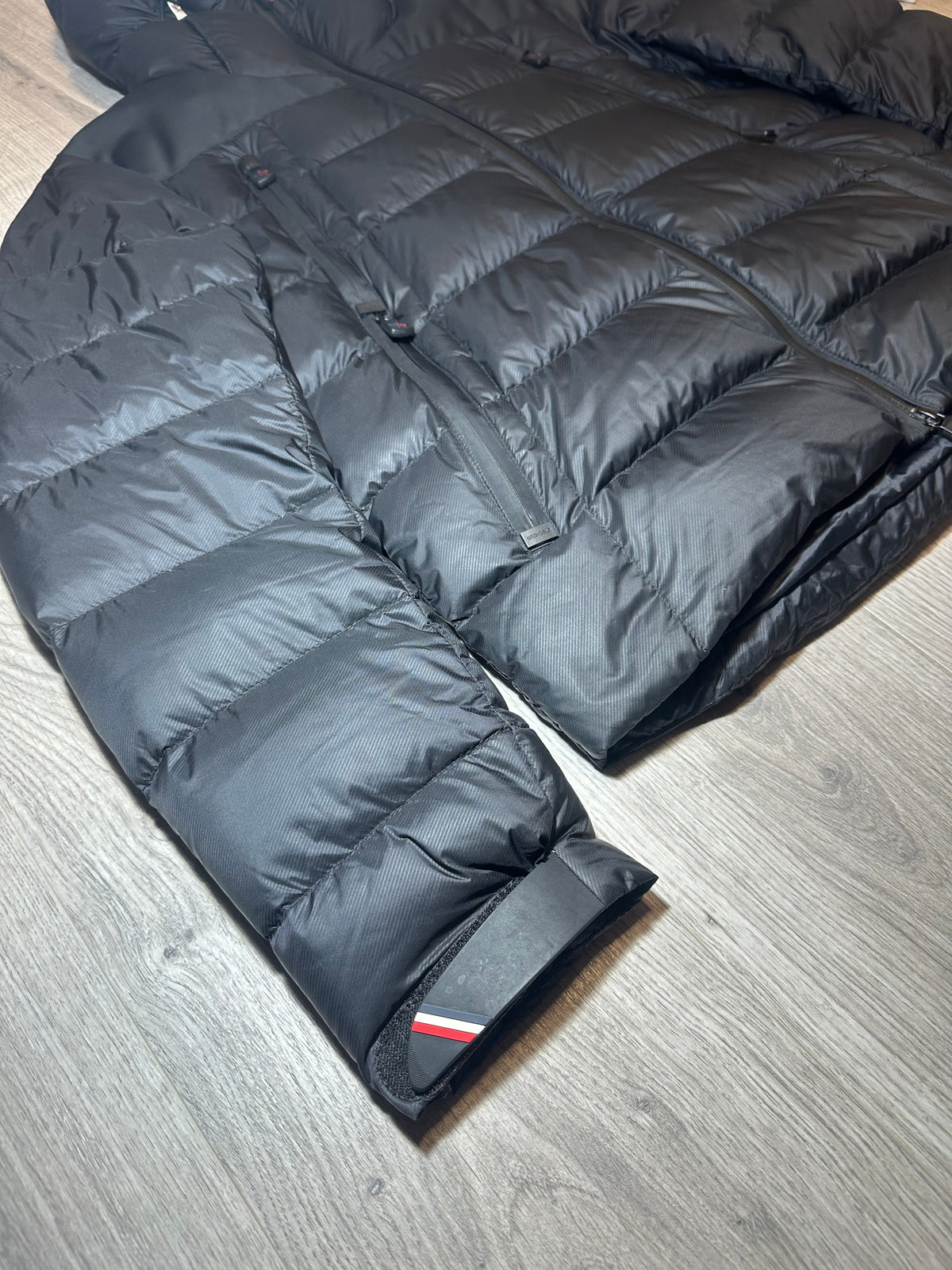 MONCLER GRENOBLE CAMURAC DOWN QUILTED SHORT PUFFER JACKET SIZE 2