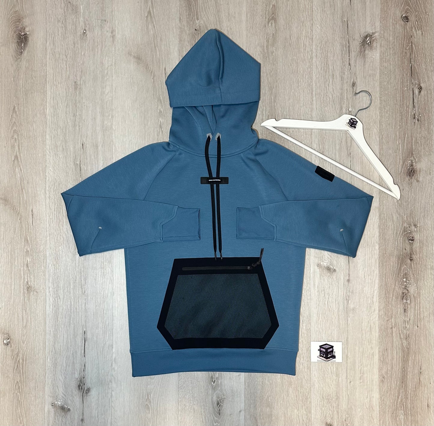 ON RUNNING TECH TRACKSUIT COAST BLUE SIZE MEDIUM