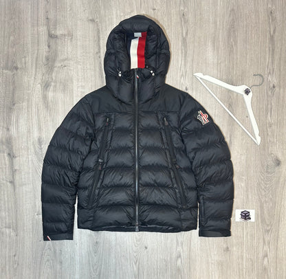 MONCLER GRENOBLE CAMURAC DOWN QUILTED SHORT PUFFER JACKET SIZE 2