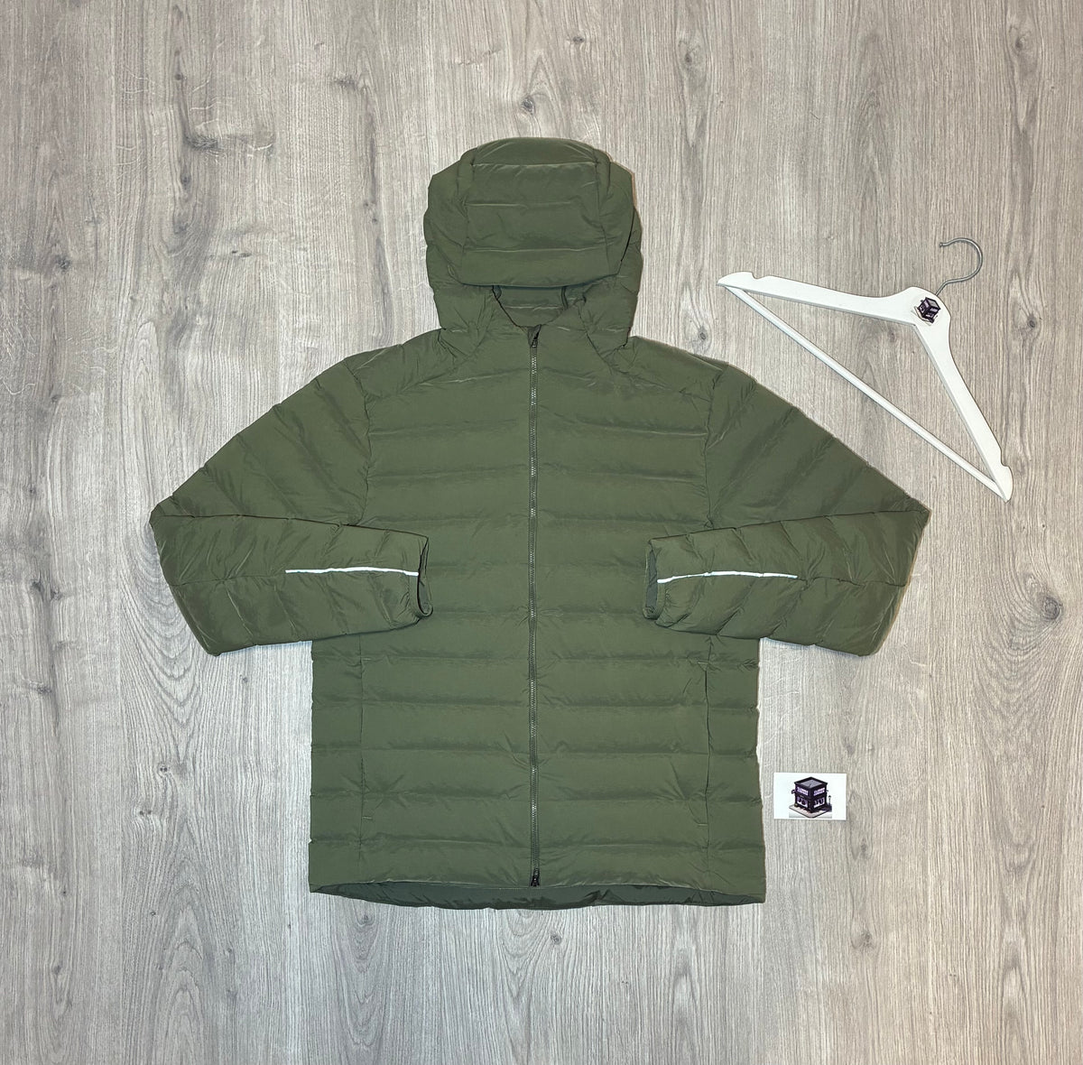 LULULEMON NAVIGATION STRETCH DOWN JACKET KHAKI SIZE MEDIUM
