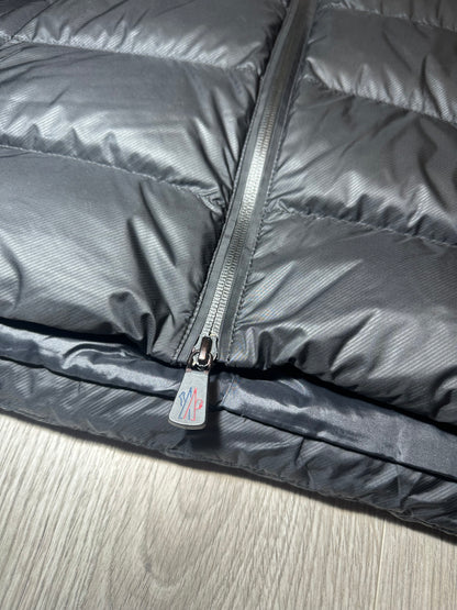 MONCLER GRENOBLE CAMURAC DOWN QUILTED SHORT PUFFER JACKET SIZE 2