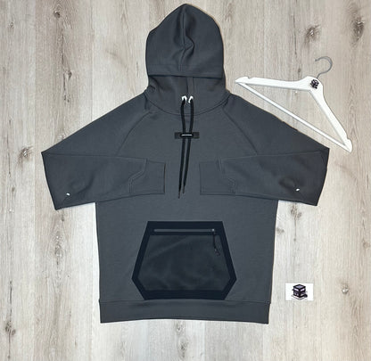 ON RUNNING TECH TRACKSUIT ECLIPSE SIZE LARGE