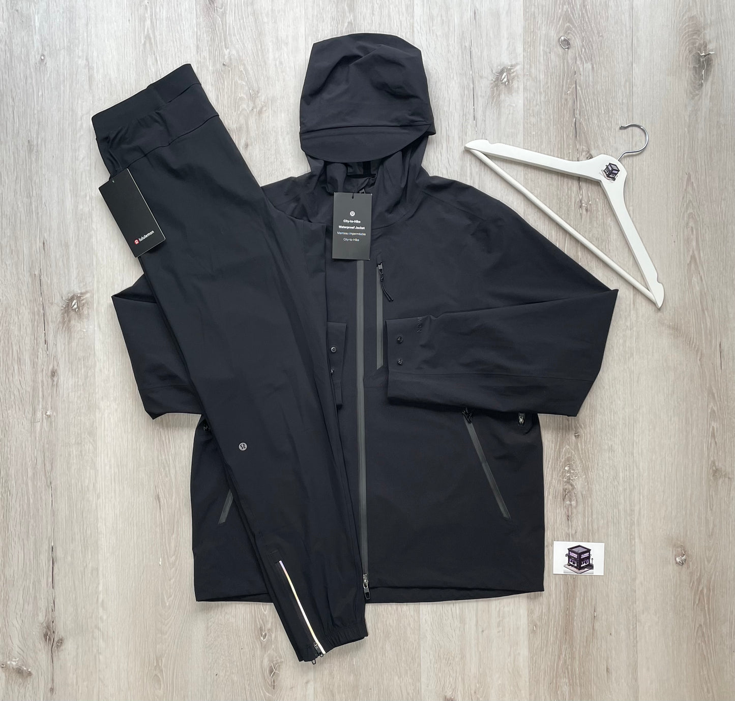 LULULEMON TRACKSUIT BLACK